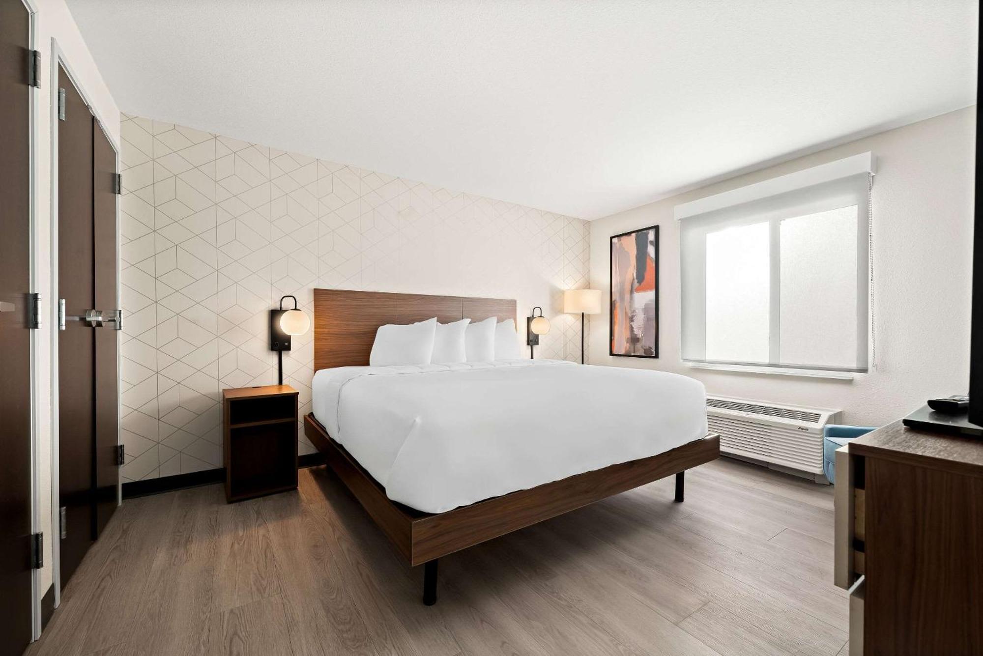 Everhome Suites Huntsville - Research Park ภายนอก รูปภาพ