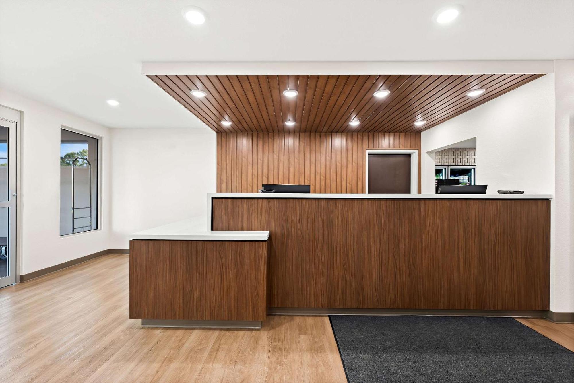 Everhome Suites Huntsville - Research Park ภายนอก รูปภาพ